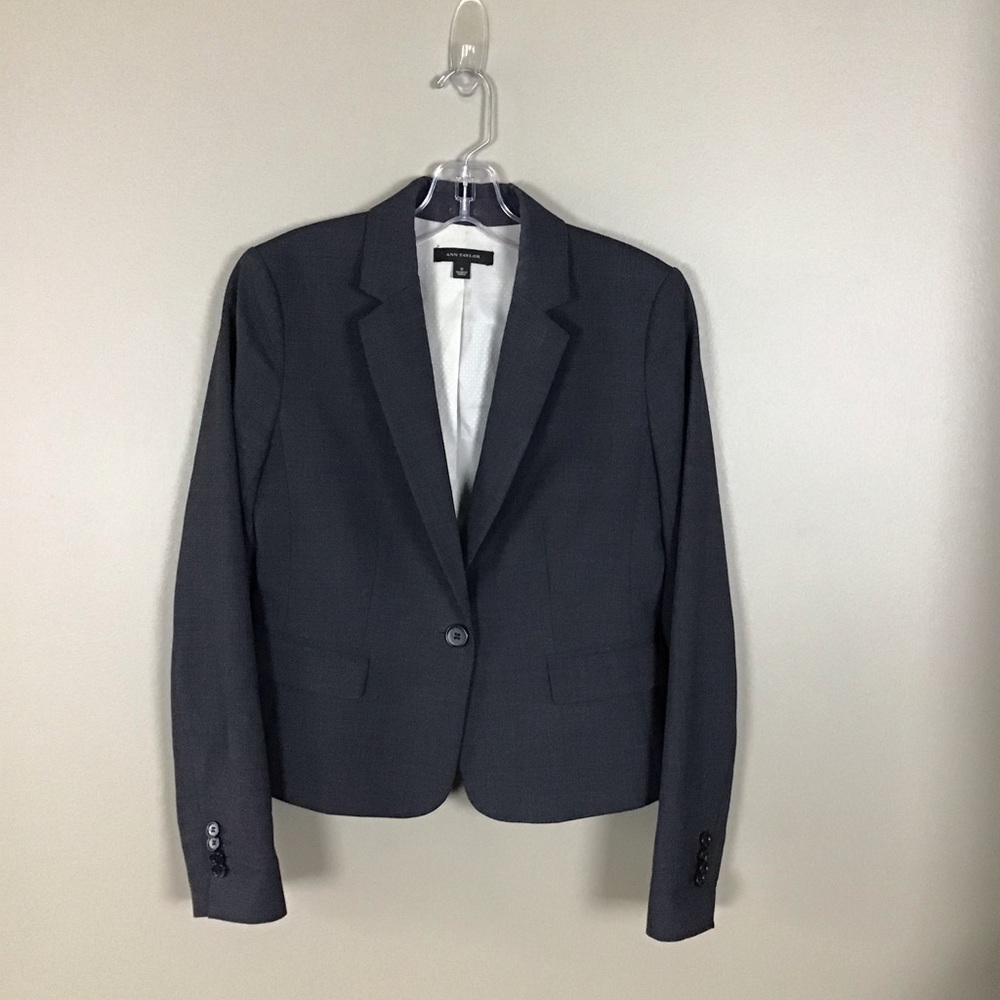 Ann Taylor, Sz 2, Grey Menswear style wool blend.